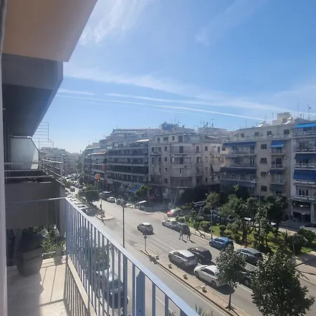 דירה With A View In