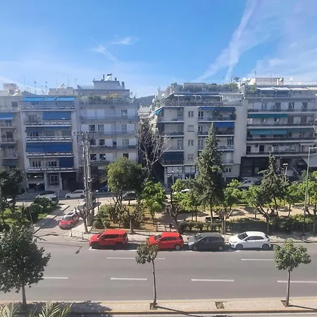 דירה With A View In